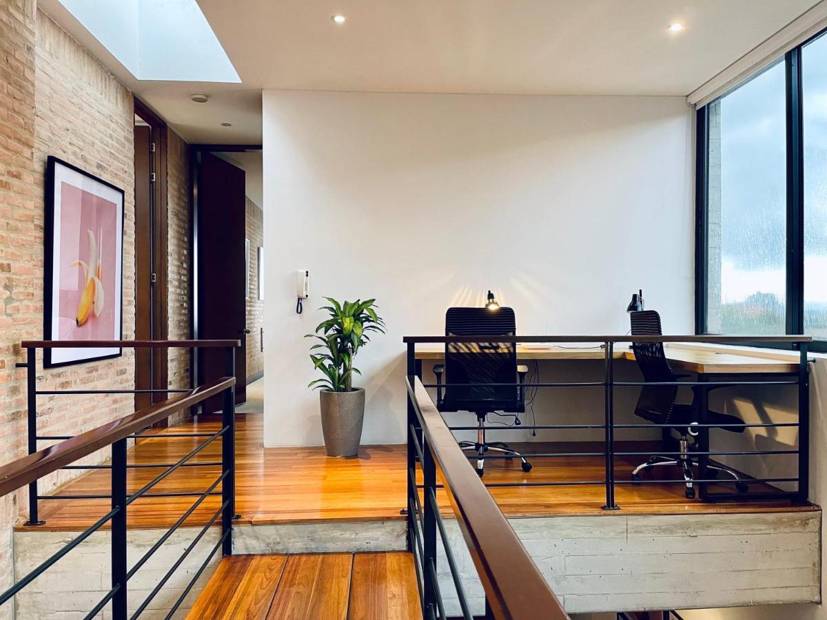 Dazzling Duplex Penthouse In Rosales Apartment Bogota Luaran gambar