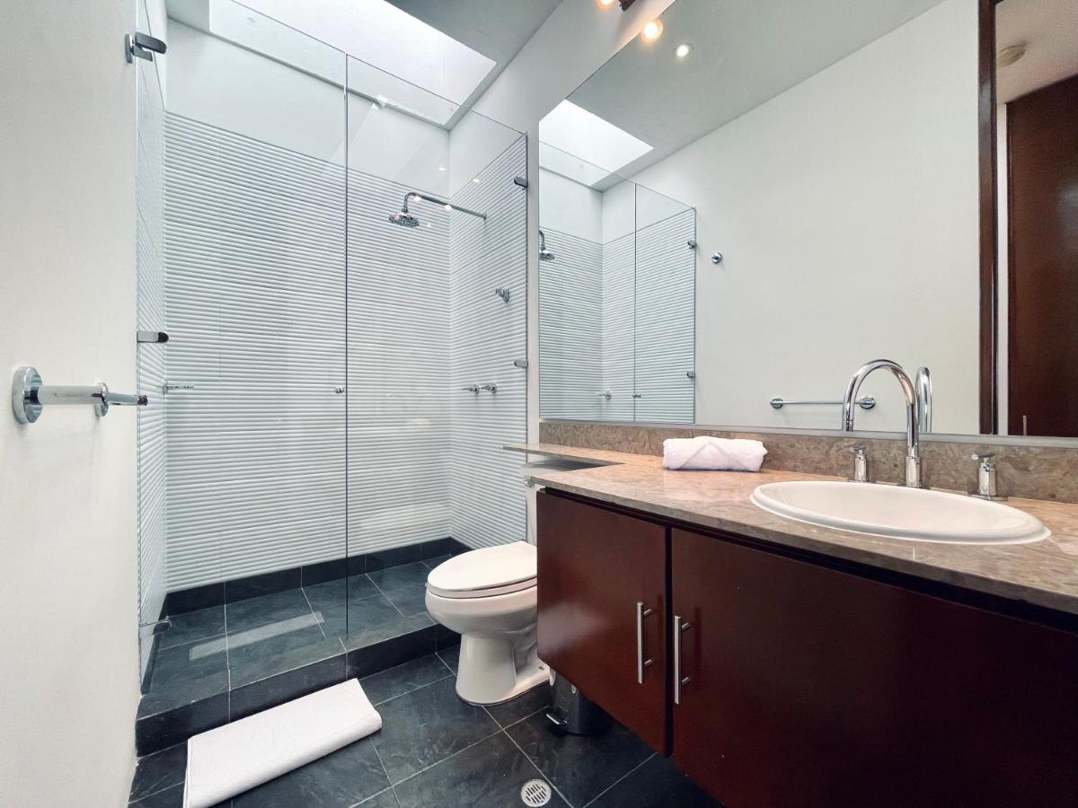 Dazzling Duplex Penthouse In Rosales Apartment Bogota Luaran gambar